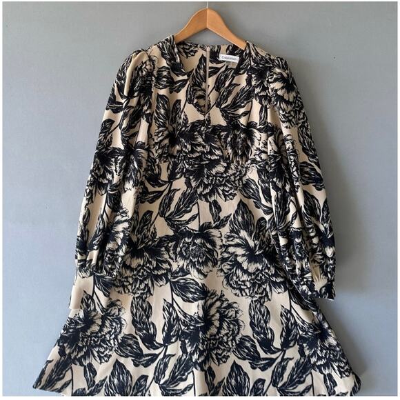 Floral Mini Dress- Size 4P - Picture 3 of 7